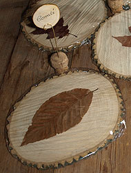 Plateau De Fromages En Bois Avec Porte Noms Préparés Avec